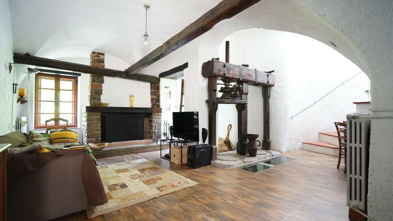 Old Mill Villa Pigna Eksteriør bilde